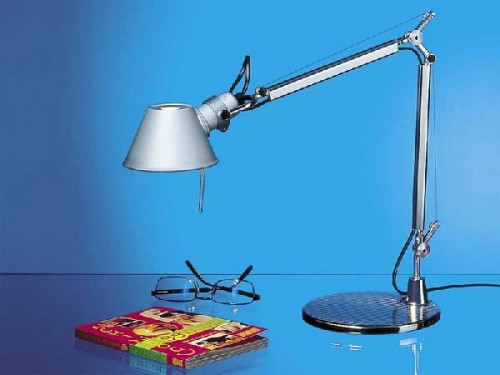 Офисная настольная лампа Tolomeo Micro A011900