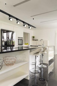 Трековый светильник Lente A1310PL-1BK