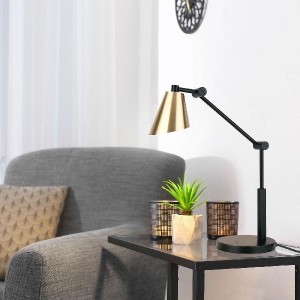 Офисная настольная лампа Fabula Fabula сатинированное золото (TL70100)