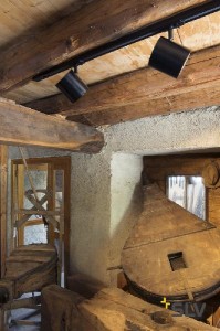 Трековый светильник 1PHASE-TRACK ENOLA_C 1000712